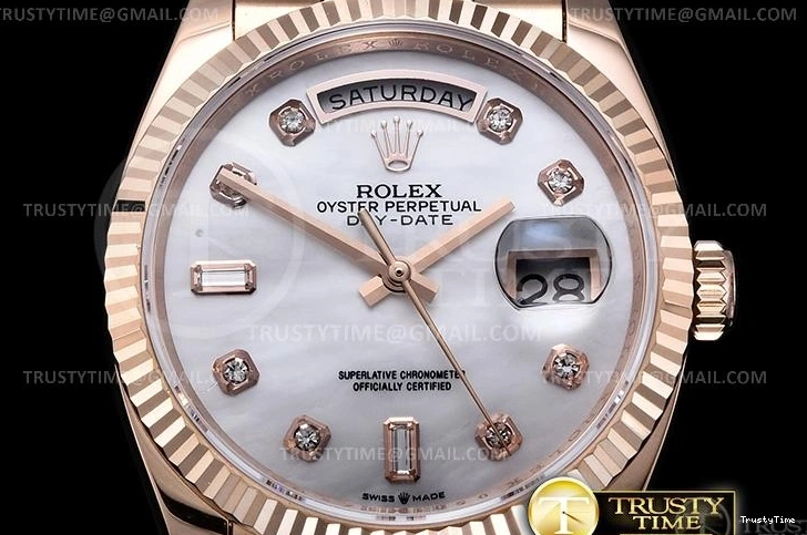 1210 RDD0223A – DayDate 36mm Packable 702